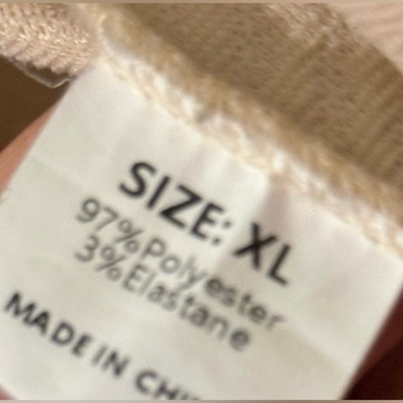 Cream Textured Zip-Up Jacket - Picture 2 of 6